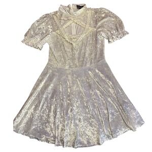 Dark In Love Women's White Velvet Lace Trim Puff Sleeve Gothic Dress, XL